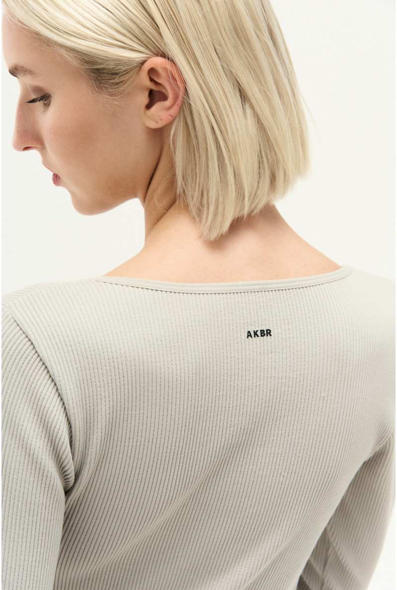 REMERA V M/L BACALL