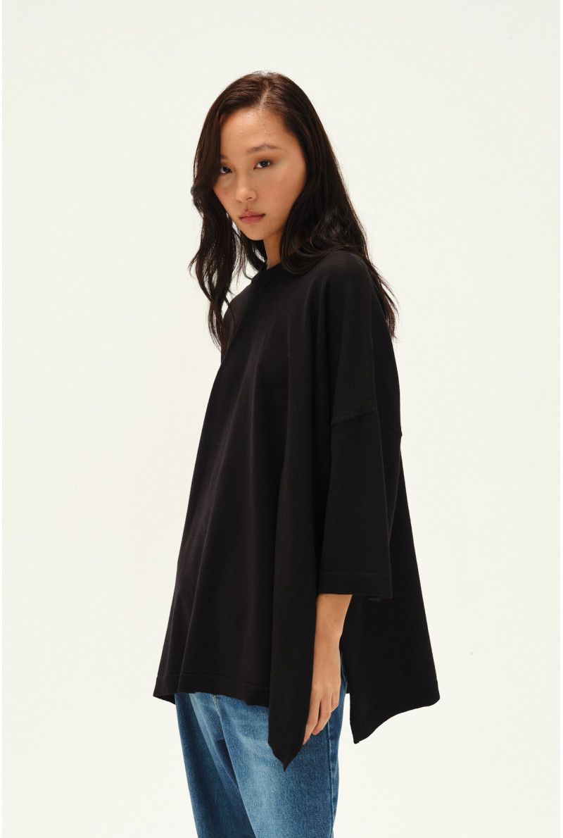 SWEATER C/R M/L KURT