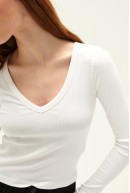 REMERA V M/L KYLIE