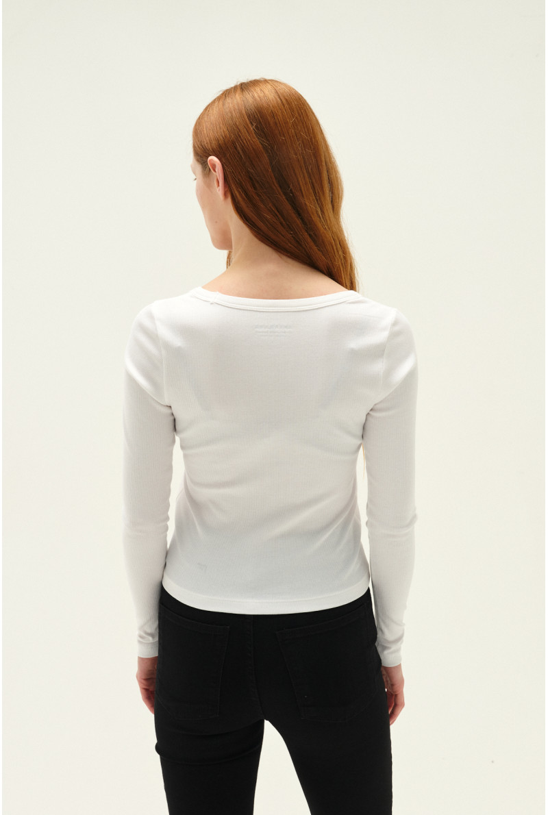 REMERA V M/L KYLIE