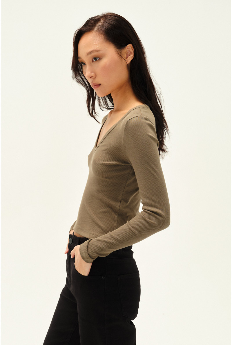 REMERA V M/L KYLIE