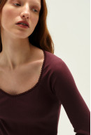 REMERA V M/L AVRIL