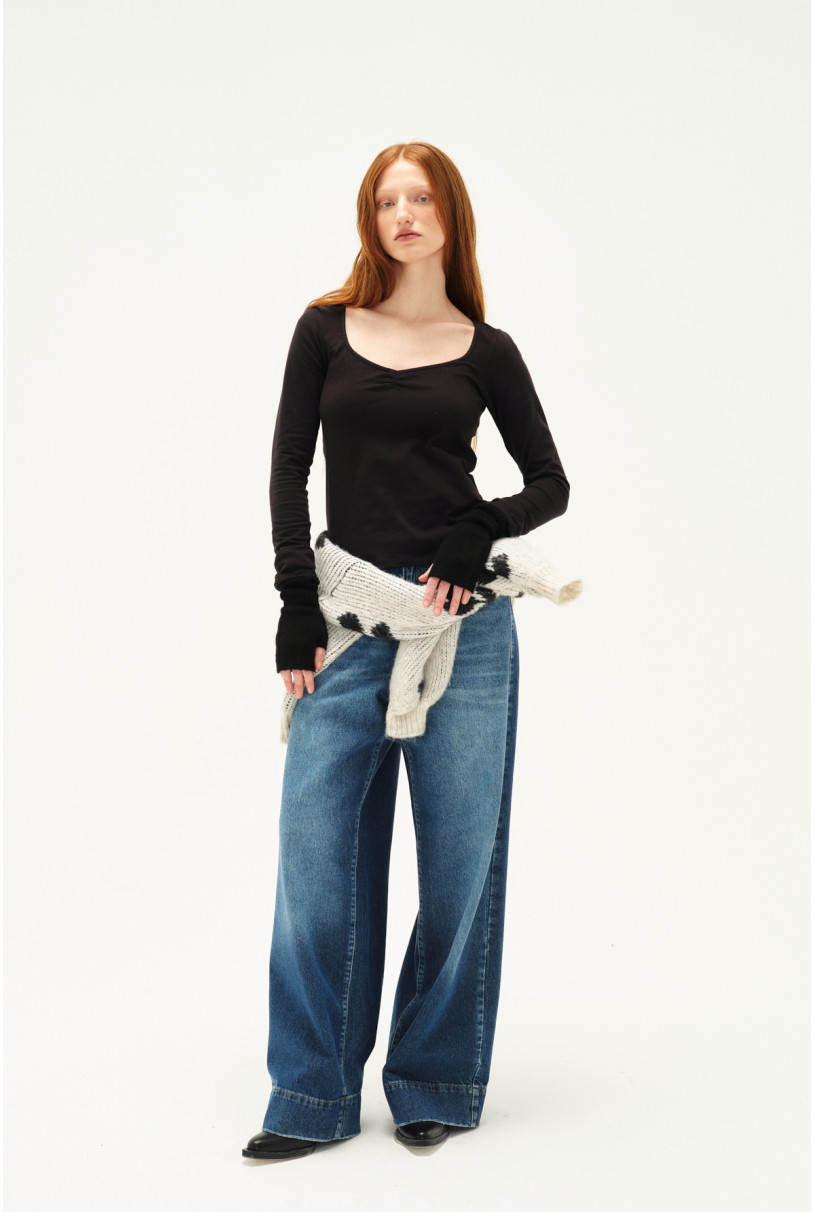REMERA M/L SAM
