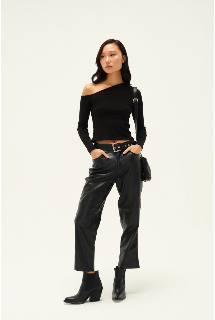 REMERA ASIMETRICA M/L KYLIE