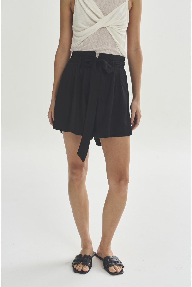 SHORT CALA