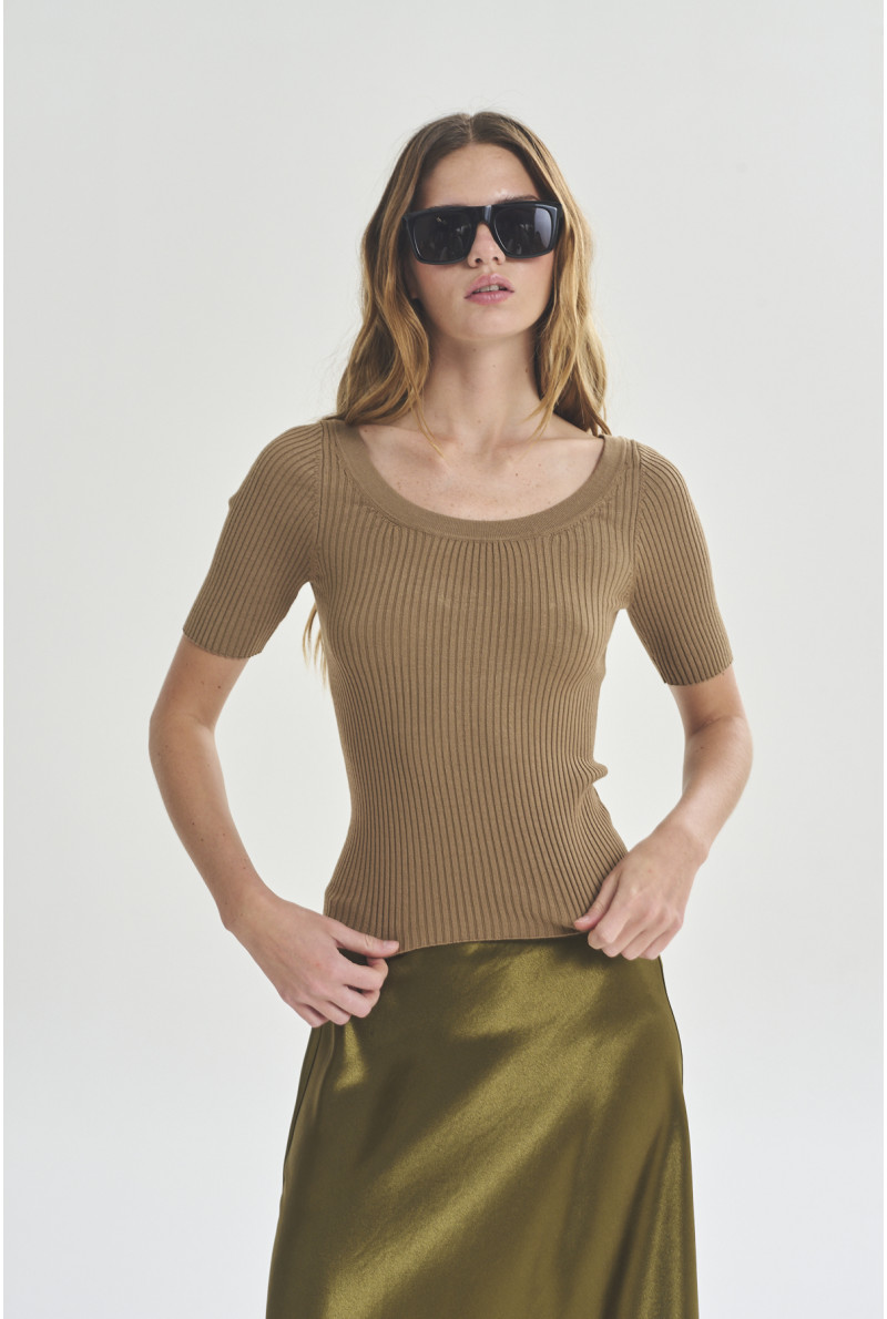 SWEATER C/R M/CODO AMY