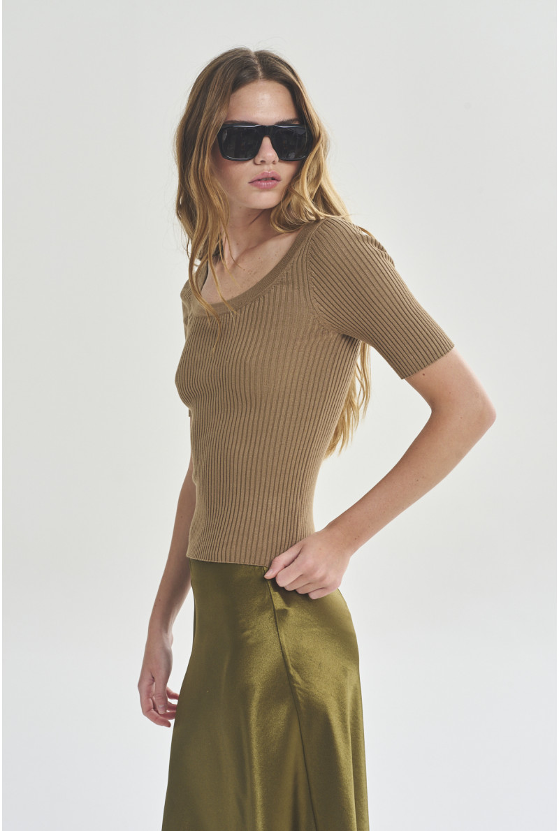 SWEATER C/R M/CODO AMY