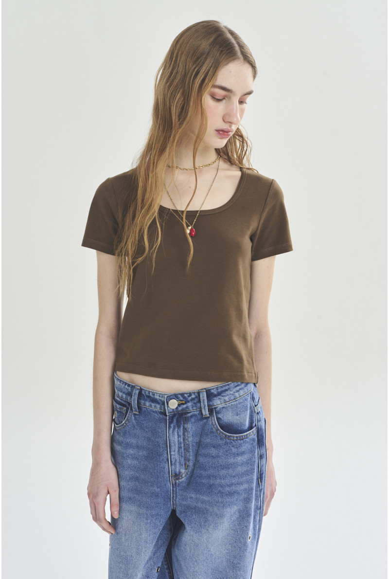 REMERA C/R NEIL