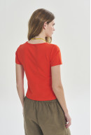 REMERA C/R NEIL