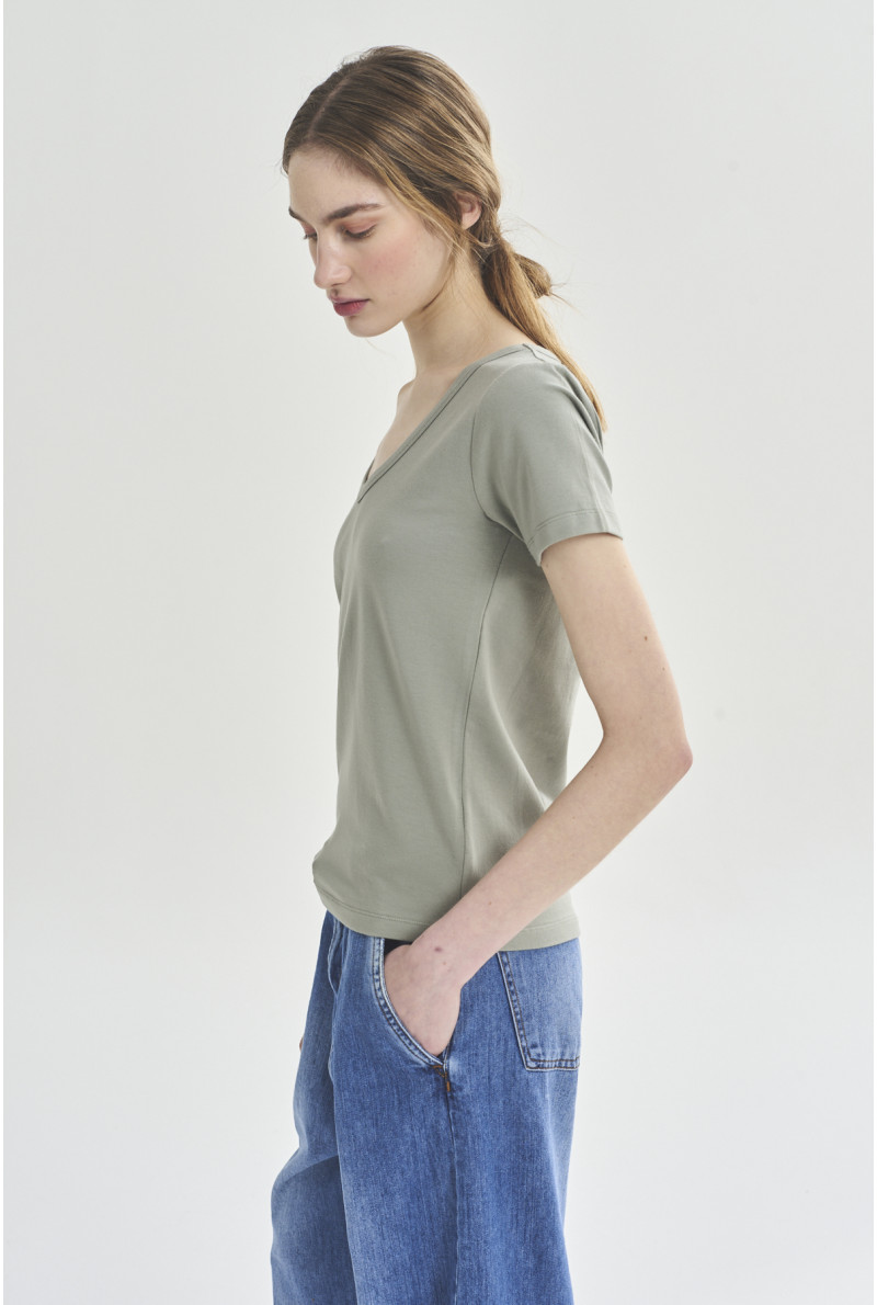 REMERA V M/C HAROLD
