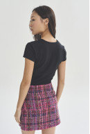REMERA C/CUADRADO M/C NEIL