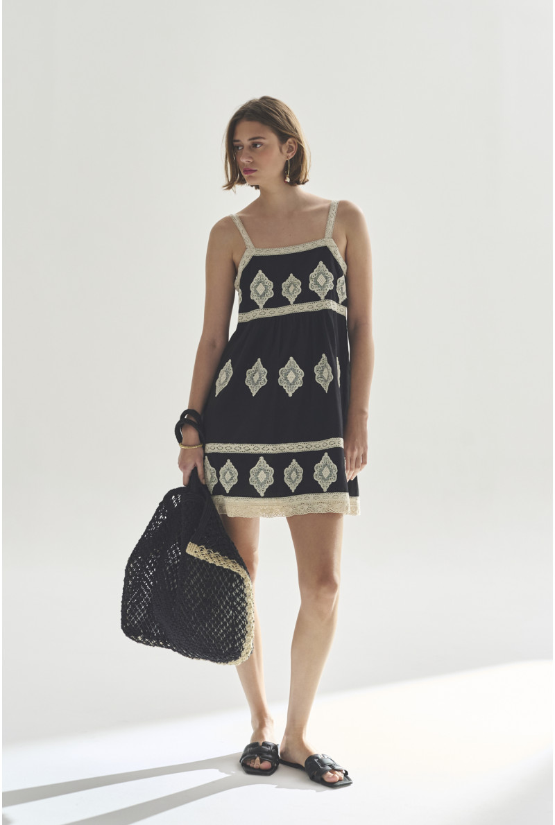 VESTIDO CORTO MAUI
