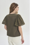 REMERA C/R M/C AMY