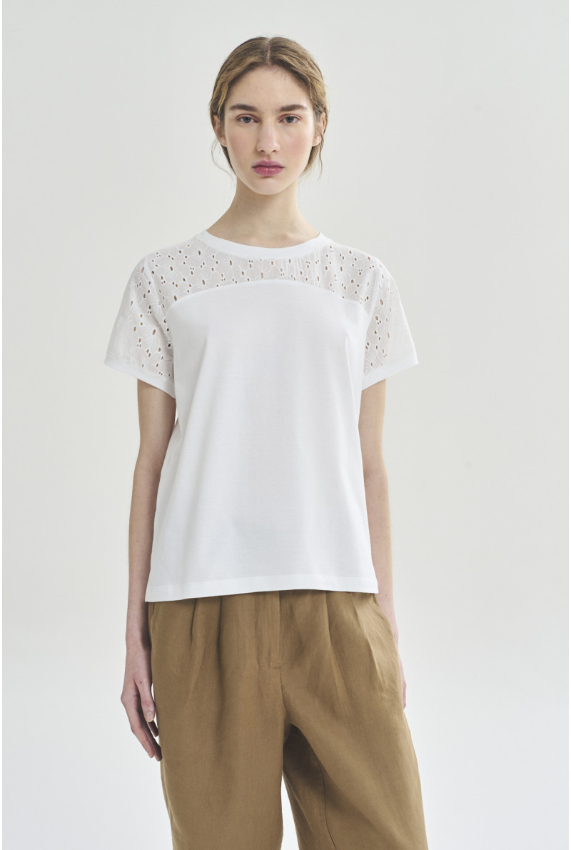 REMERA C/R M/C BAKER