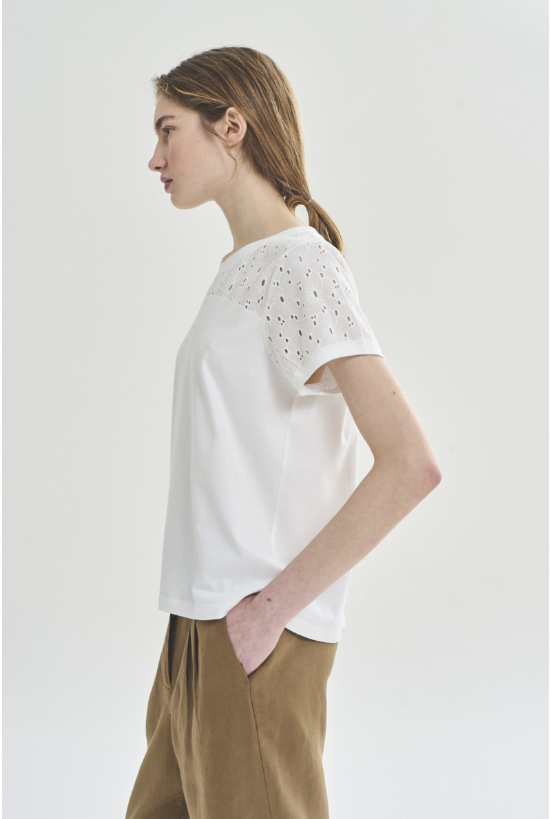 REMERA C/R M/C BAKER