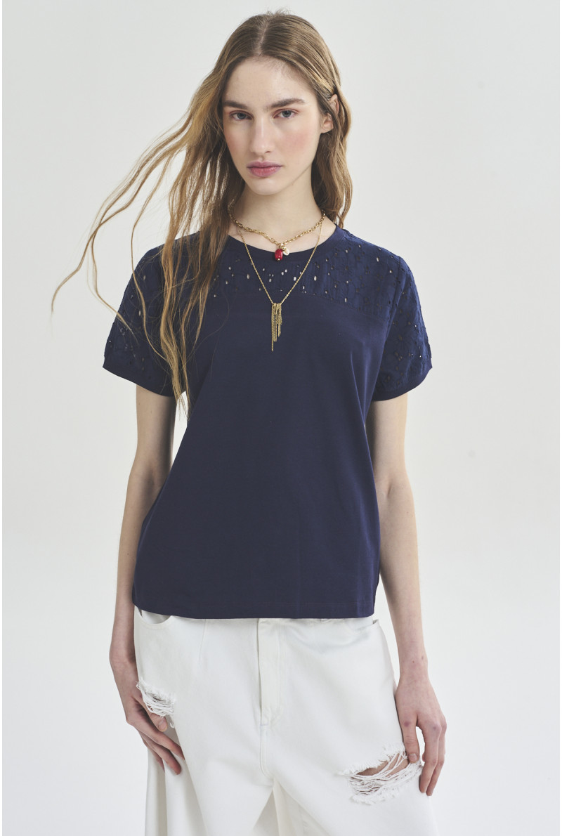 REMERA C/R M/C BAKER