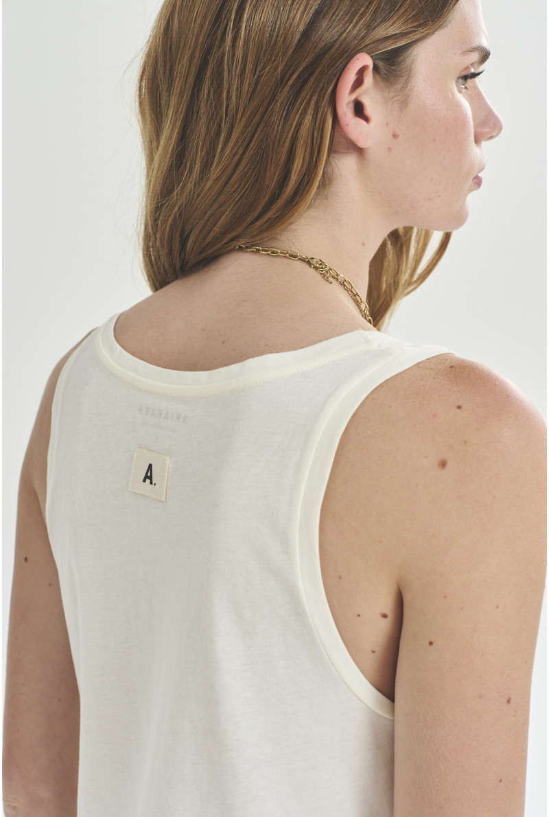 MUSCULOSA U CORA