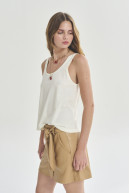 MUSCULOSA U CORA