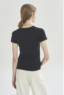 REMERA V M/C NEIL