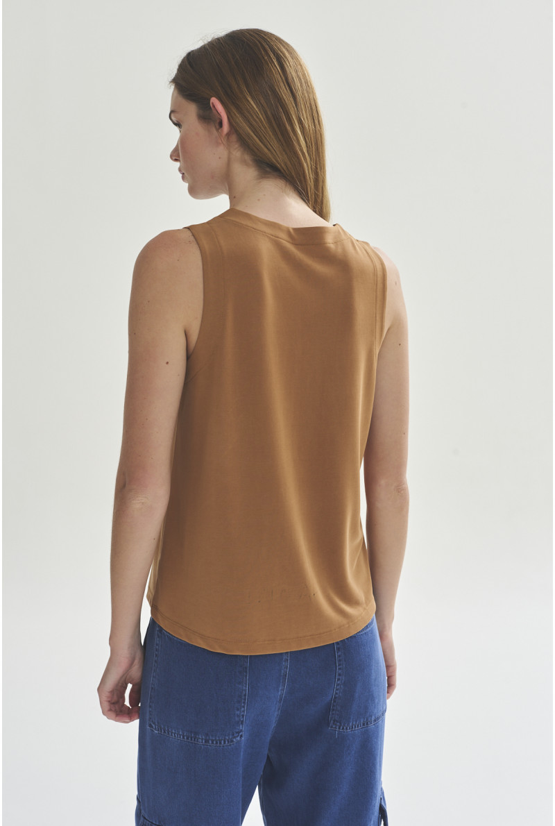 MUSCULOSA C/R CHLOE