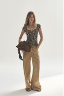 REMERA NINA