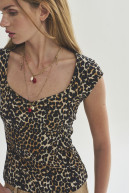 REMERA NINA