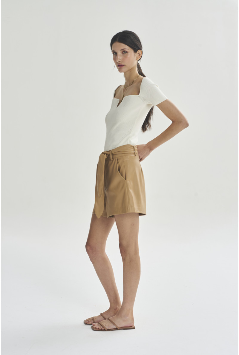 SHORT MALAGA