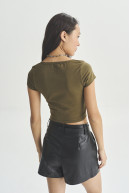 REMERA CORTA OLIVIA