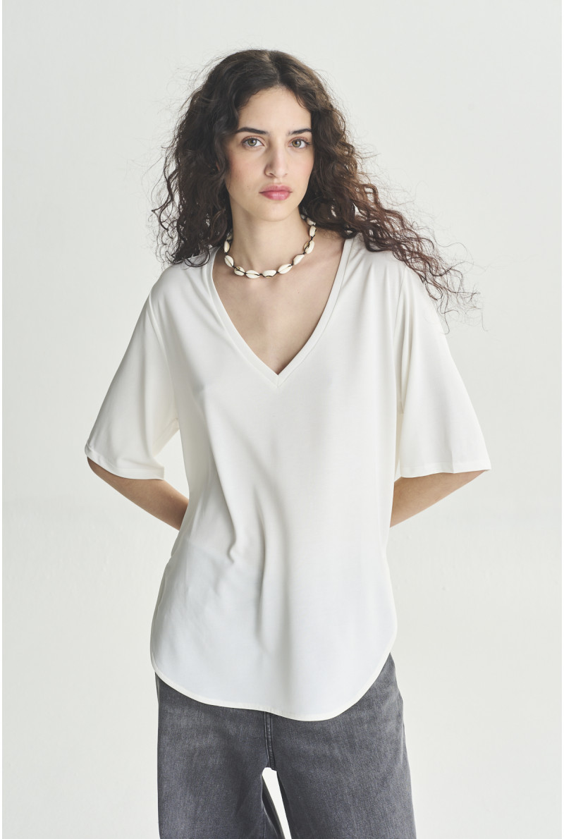 REMERA V M/C CHLOE