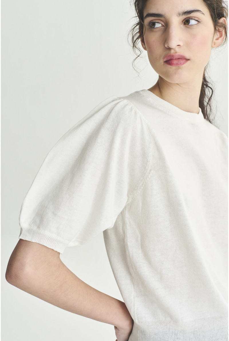 SWEATER C/R AL CODO MORA