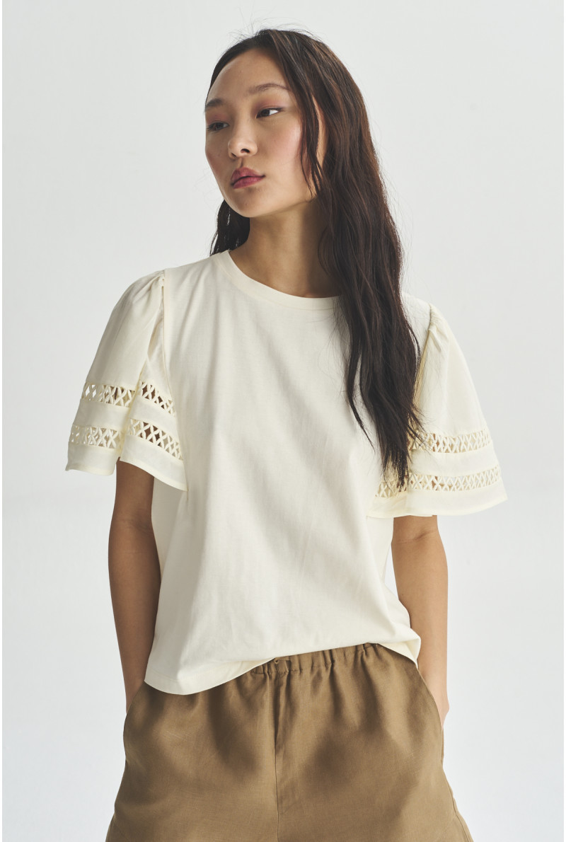 REMERA C/R M/C AMY