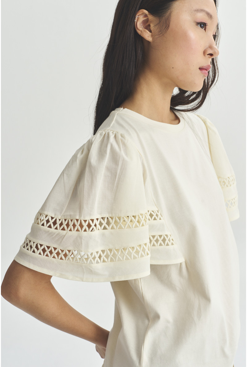 REMERA C/R M/C AMY