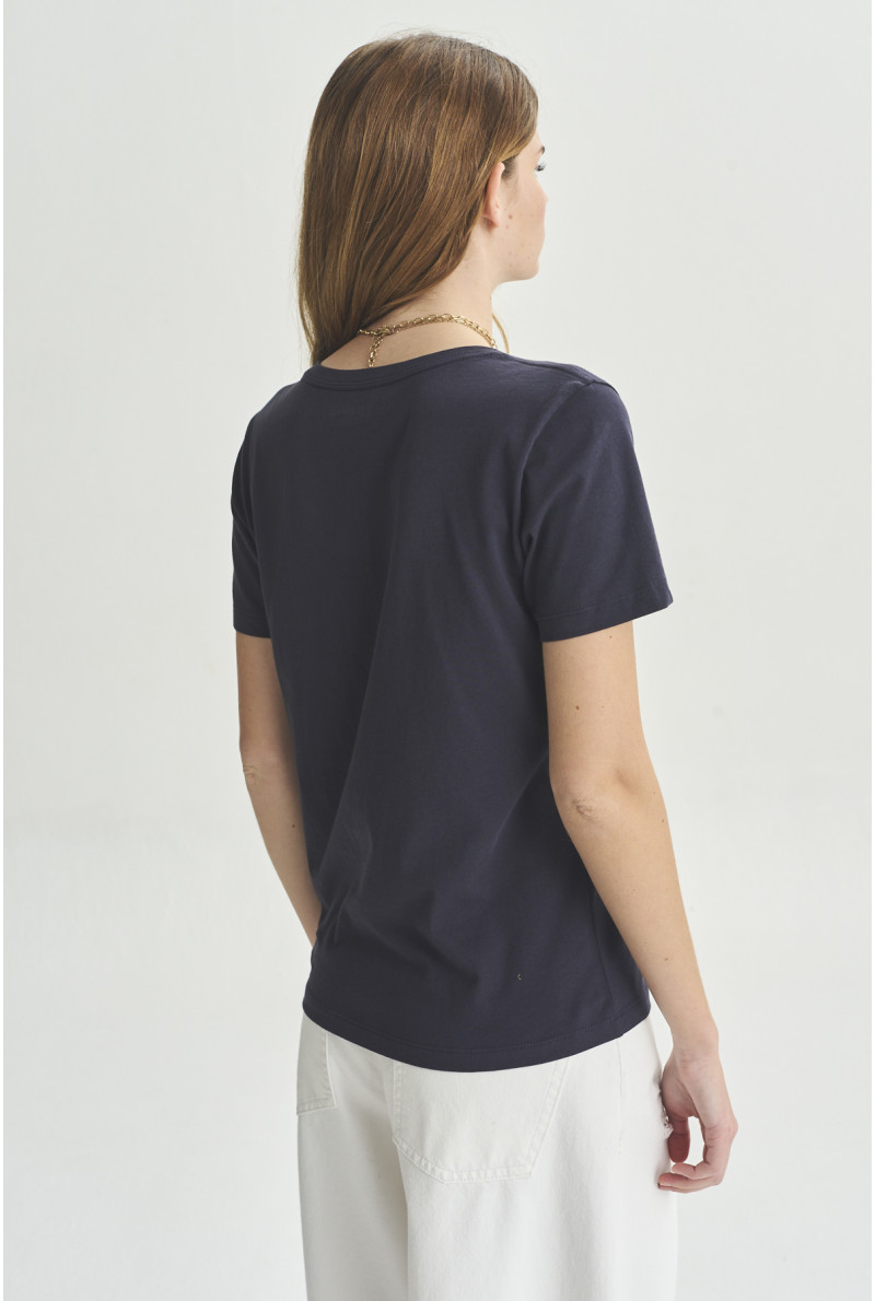 REMERA V M/C KURT