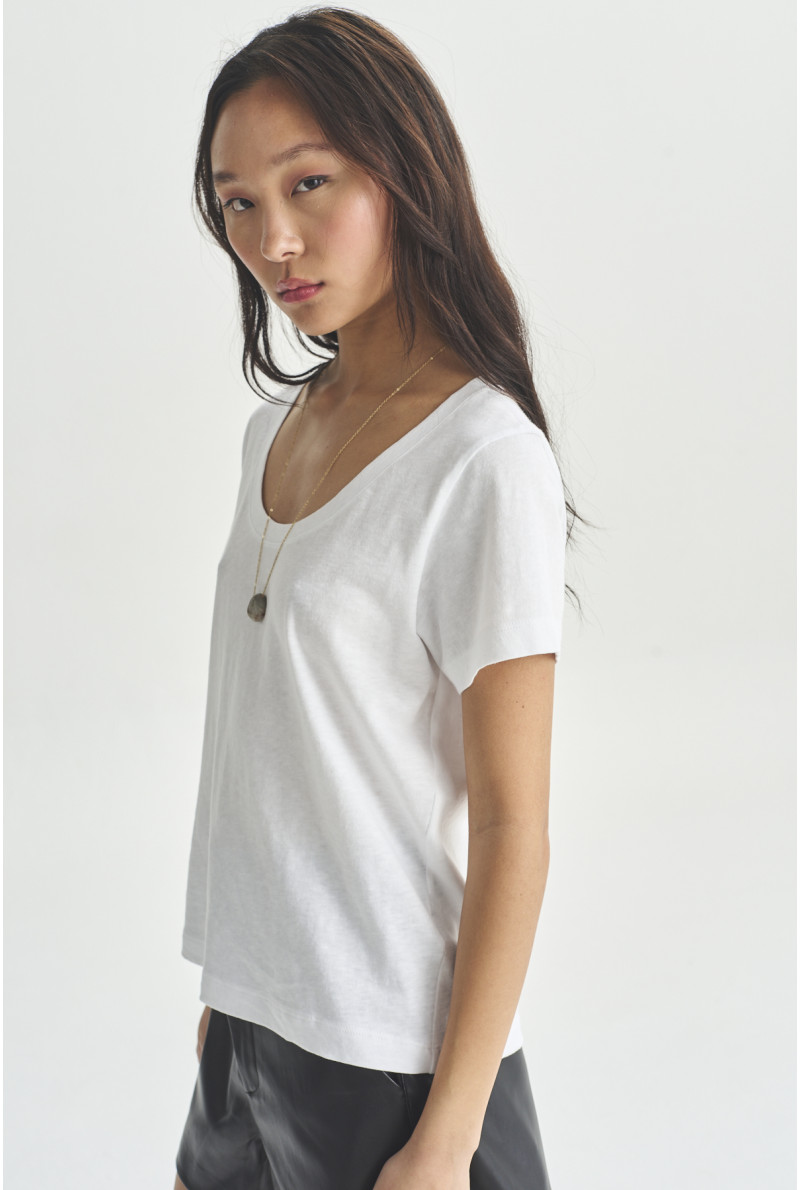 REMERA U M/C KURT