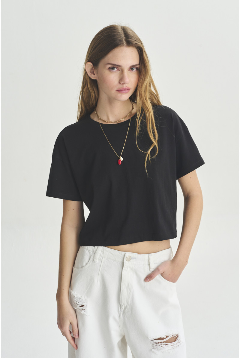 REMERA C/R M/C MALIK