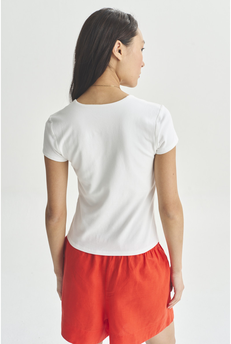 REMERA C/CUADRADO M/C NEIL