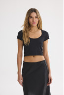 REMERA CORTA OLIVIA