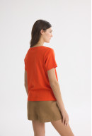 REMERA V M/C KURT