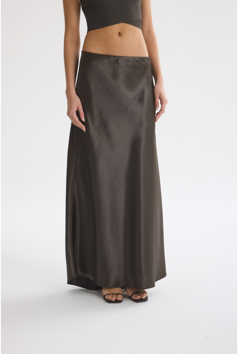 POLLERA LARGA ARETHA