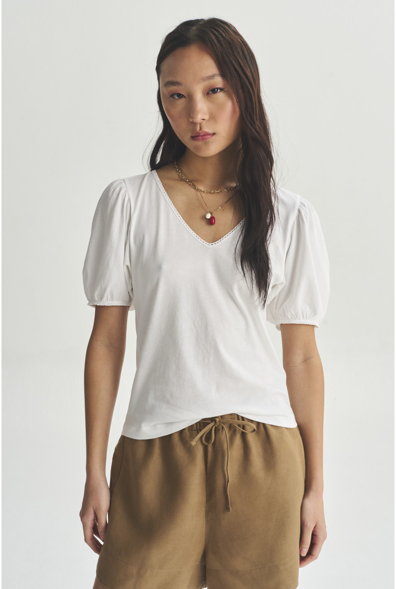 REMERA V M/C JIM