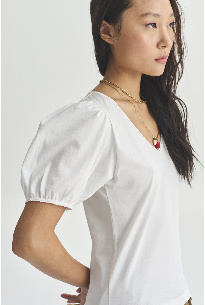 REMERA V M/C JIM