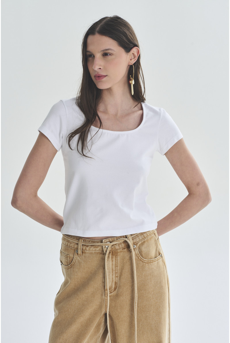 REMERA C/CUADRADO M/C JULIE