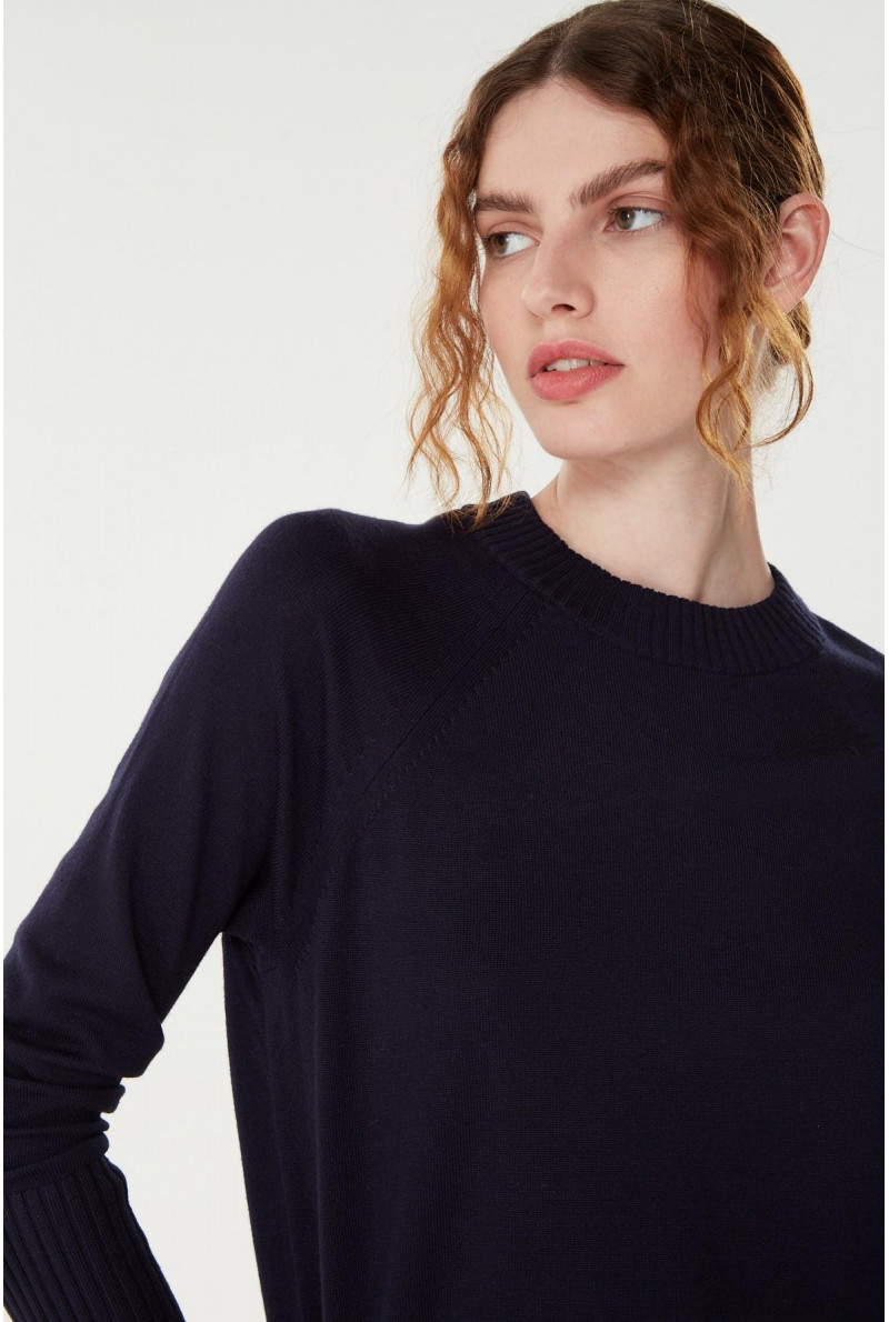 SWEATER C/R M/L BENNY
