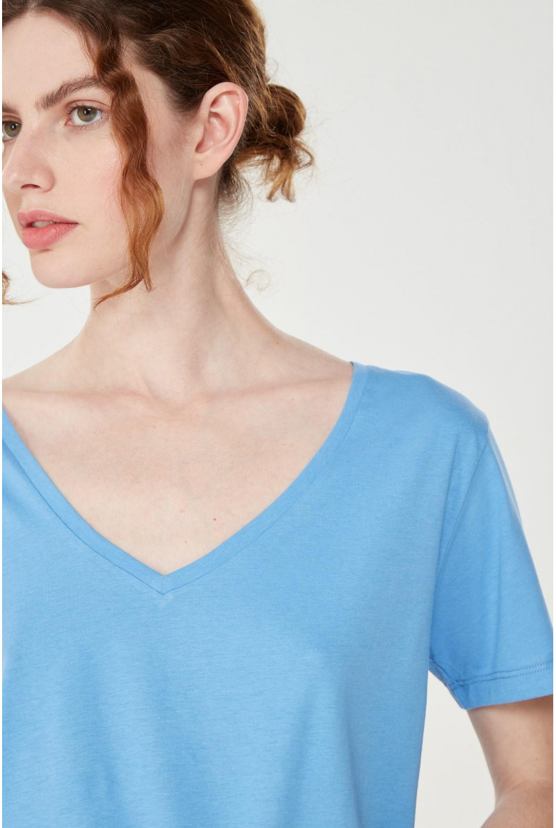 REMERA V M/C CALA