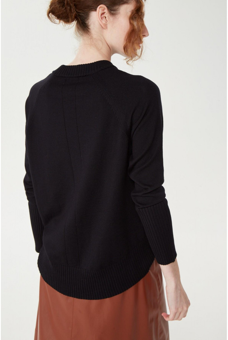 SWEATER C/R M/L BENNY