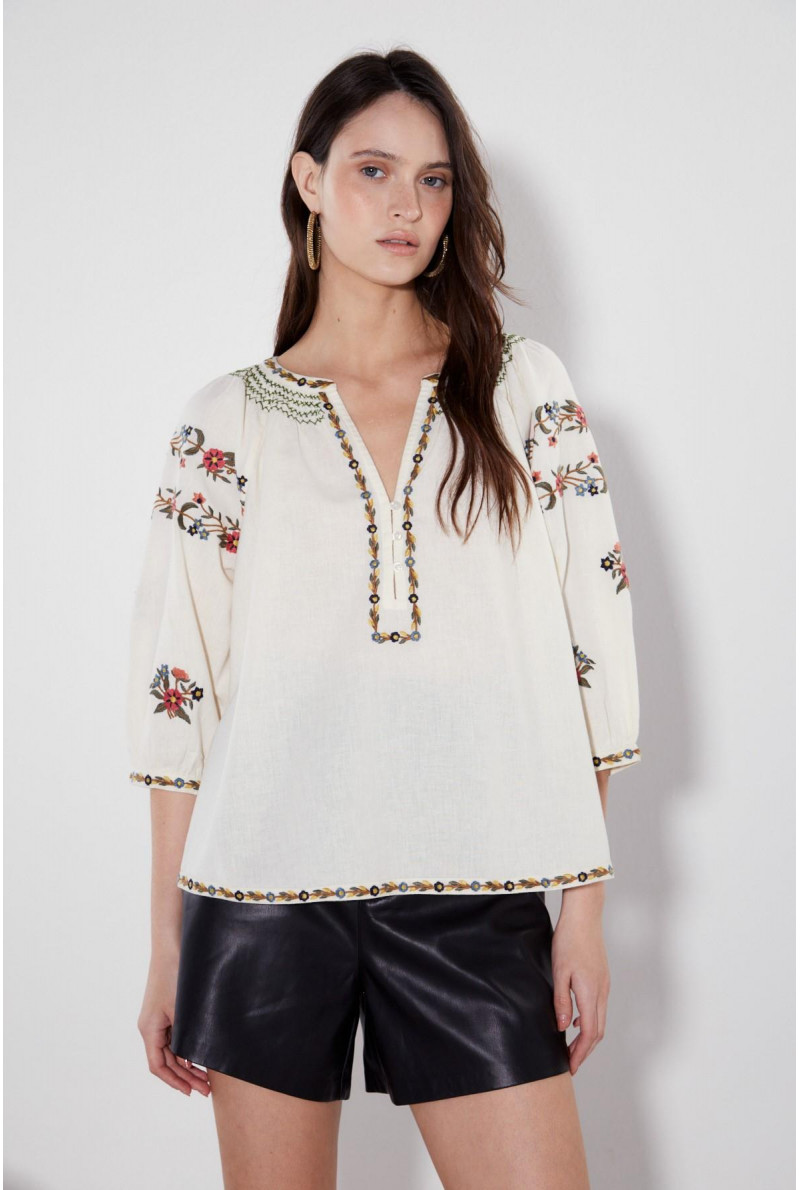 SHORT VERA